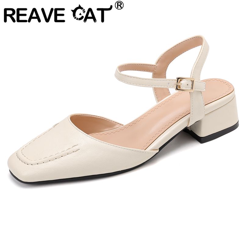 Vintage Fashion In 2025 - REAVE CAT 2025 Sandal Wanita Ujung