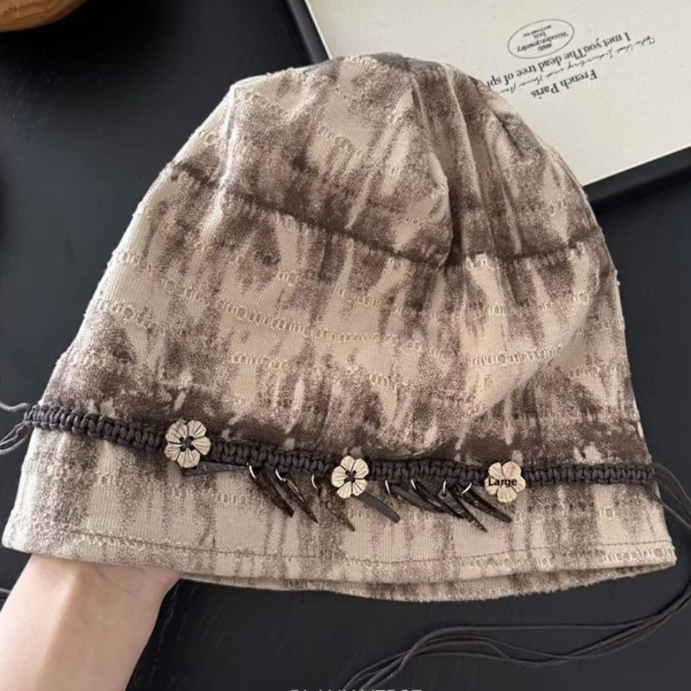 Vintage Fashion Bloggers - Topi kupluk bergaya etnik retro kasual
