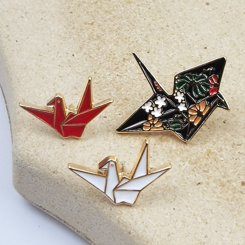 Vintage Fashion Meaning - Pin Enamel Origami Kreatif Bentuk Burung