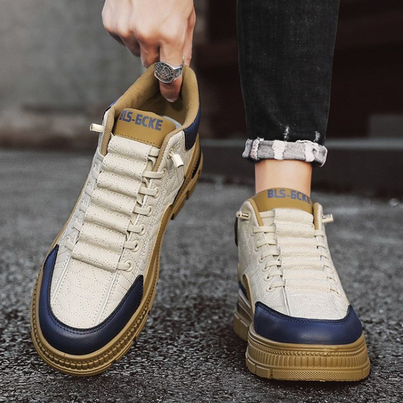 Vintage Fashion In 2025 - Sepatu Boots Pria Slip-On Platform Musim