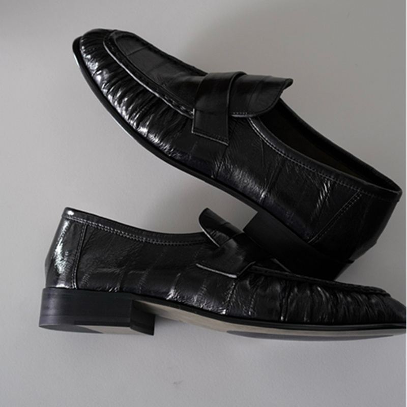 Maxdutti Sepatu Flat Wanita Ku - Vintage Fashion Bloggers ulasan dan harga
