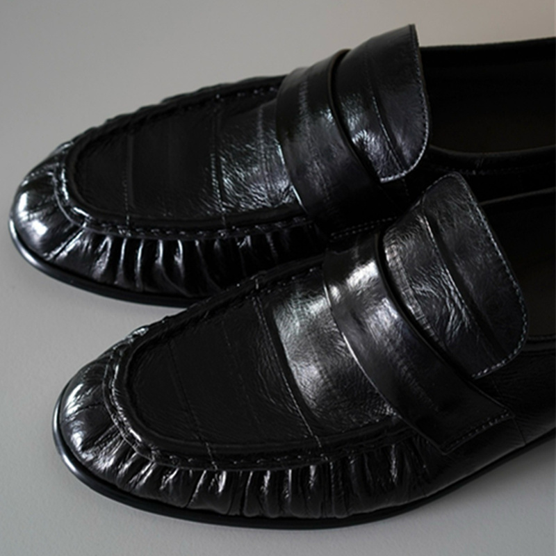 Maxdutti Sepatu Flat Wanita Ku - Vintage Fashion Bloggers ulasan dan harga